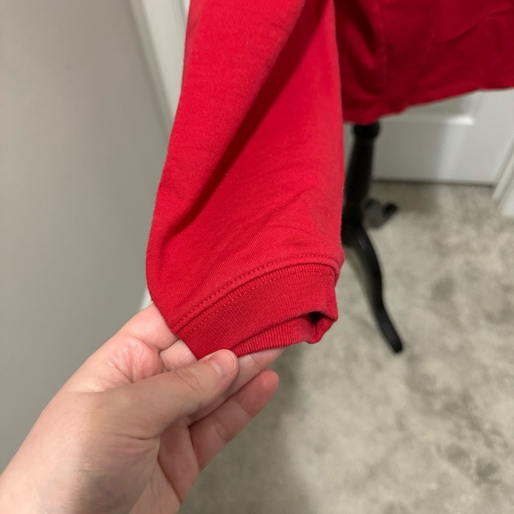 Vintage Embroidered Polar Bear Sweatshirt - Picture 4 of 9